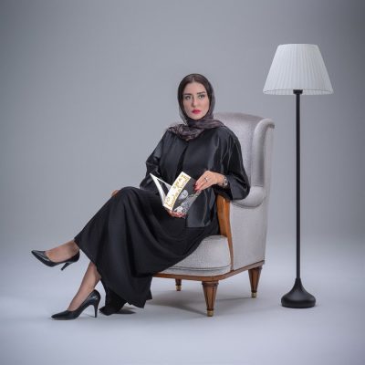 آباژور ایستاده